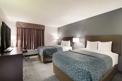 Photo 5 - Econo Lodge Williston