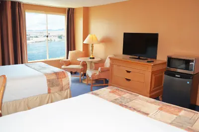 Photo 4 - Laughlin River Lodge