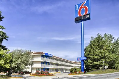 Photo 2 - Motel 6 New Cumberland, PA - Harrisburg - Hershey South