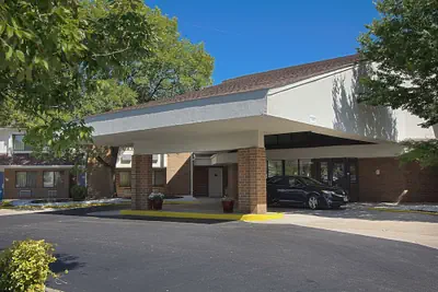Photo 2 - Motel 6 East Brunswick, NJ