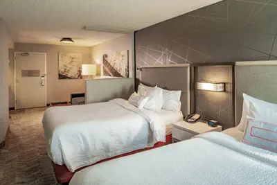 Photo 4 - SpringHill Suites Anchorage Midtown