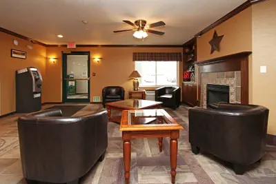 Photo 5 - New Victorian Suites