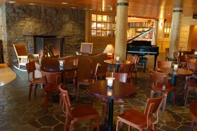 Photo 5 - Heathman Lodge