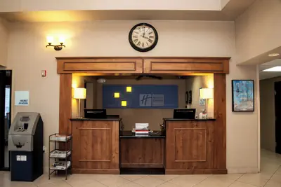 Photo 2 - Holiday Inn Express Airport - Tucson by IHG