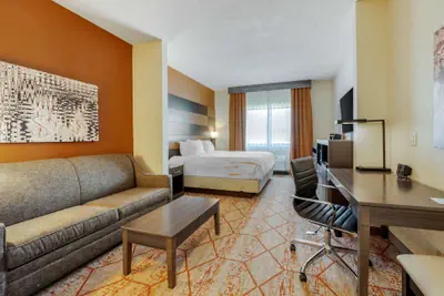 Photo 2 - Best Western Plus Warsaw