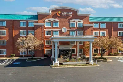 Photo 2 - Comfort Inn & Suites Brentwood - Nashville