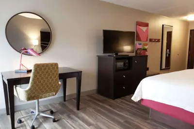 Photo 5 - Hampton Inn Johnstown