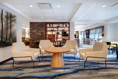 Photo 2 - Fairfield Inn & Suites by Marriott Rochester West/Greece