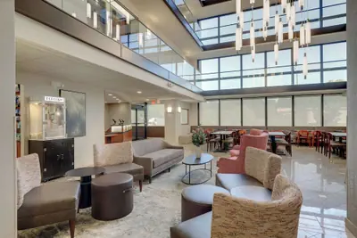 Photo 4 - Drury Inn & Suites Charlotte University Place