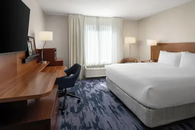 Photo 4 - Fairfield Inn By Marriott Orlando Airport