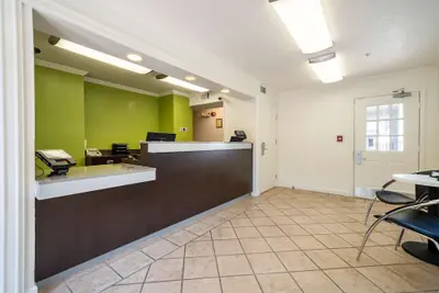 Photo 4 - Studio 6 Extended Stay - Duluth, GA - Atlanta - Gwinnett Place