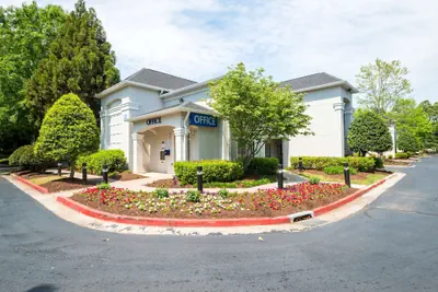 Photo 2 - Studio 6 Extended Stay - Duluth, GA - Atlanta - Gwinnett Place