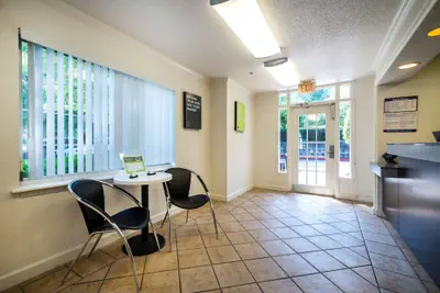 Photo 5 - Studio 6 Extended Stay - Duluth, GA - Atlanta - Gwinnett Place