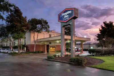 Photo 2 - Hampton Inn Houma