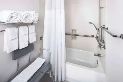 Photo 5 - Comfort Inn & Suites Dahlonega University Area