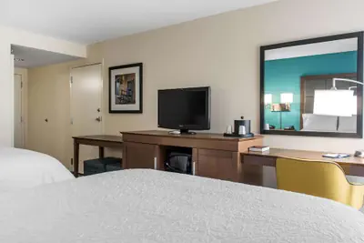Photo 2 - Hampton Inn Douglas