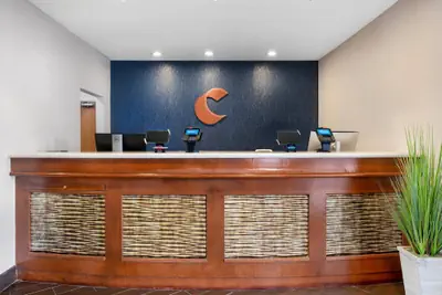 Photo 4 - Comfort Inn & Suites North Greenfield