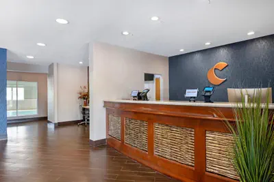 Photo 3 - Comfort Inn & Suites North Greenfield