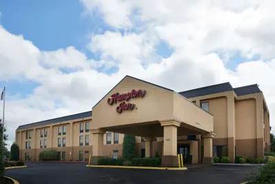 Photo 2 - Hampton Inn Franklin