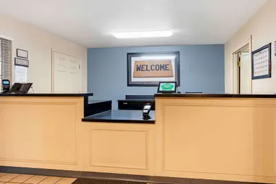Photo 4 - Extended Stay America Suites Cincinnati Blue Ash Reed Hartma