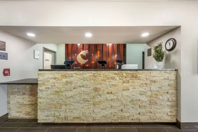 Photo 4 - Comfort Suites Omaha East-Council Bluffs