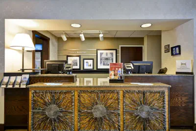 Photo 4 - Hampton Inn Bozeman