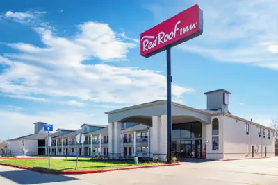 Photo 2 - Red Roof Inn Stafford, TX
