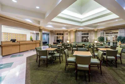 Photo 2 - La Quinta Inn & Suites by Wyndham Phoenix West Peoria