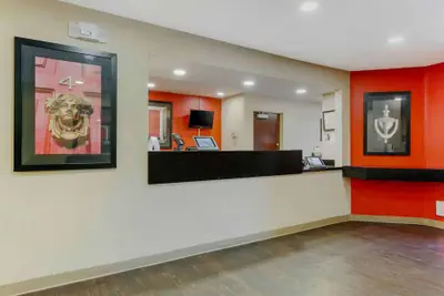 Photo 3 - Extended Stay America Suites Phoenix Airport