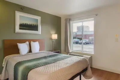 Photo 4 - Birch Hill Suites Sulphur
