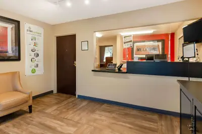 Photo 5 - Extended Stay America Select Suites Roanoke Airport