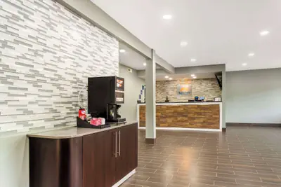 Photo 4 - Suburban Studios LaVale-Cumberland