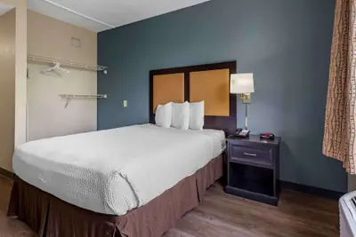 Photo 5 - Extended Stay America Suites Edison Raritan Center
