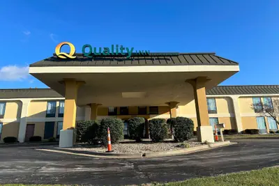 Photo 2 - Quality Inn Perryville I-55