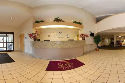 Photo 3 - Econo Lodge Denver International Airport