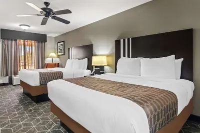 Photo 2 - Best Western Inn