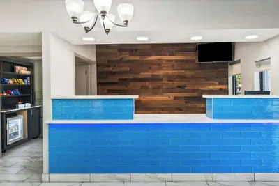 Photo 3 - Best Western Inn