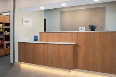 Photo 3 - Fairfield Inn & Suites Dallas Park Central