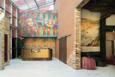 Photo 3 - Courtyard by Marriott New Orleans Warehouse Arts District