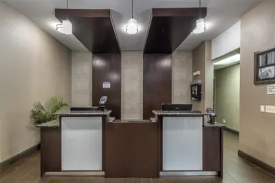 Photo 4 - Best Western Plus Lee's Summit Hotel & Suites