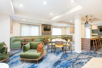 Photo 5 - Fairfield Inn & Suites By Marriott - Brunswick
