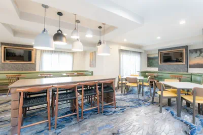 Photo 3 - Fairfield Inn & Suites By Marriott - Brunswick