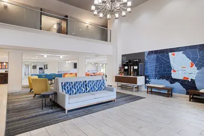 Photo 2 - Holiday Inn Express & Suites Augusta West - Fort Gordon by IHG