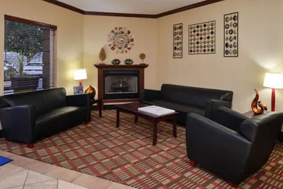 Photo 3 - Best Western Wilsonville Inn & Suites