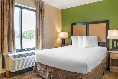 Photo 4 - Extended Stay America Select Suites Detroit Warren