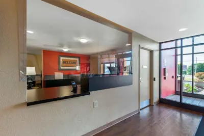 Photo 3 - Extended Stay America Select Suites Rockford State Street
