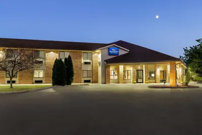 Photo 2 - Baymont by Wyndham Monroe