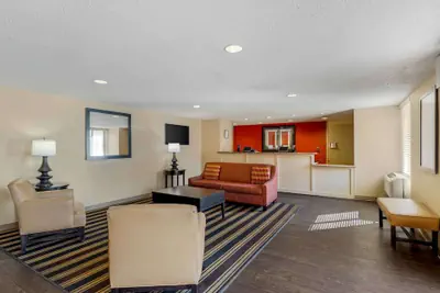 Photo 3 - Extended Stay America Select Suites Dallas Las Colinas