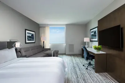Photo 5 - Marriott Columbus Northwest