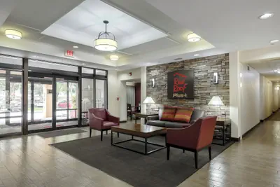 Photo 4 - Red Roof Inn PLUS+ Gainesville